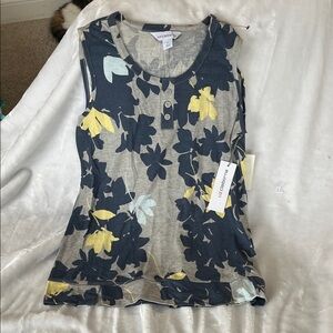 Liz Claiborne Women's Floral Tank Top - Navy and Yellow